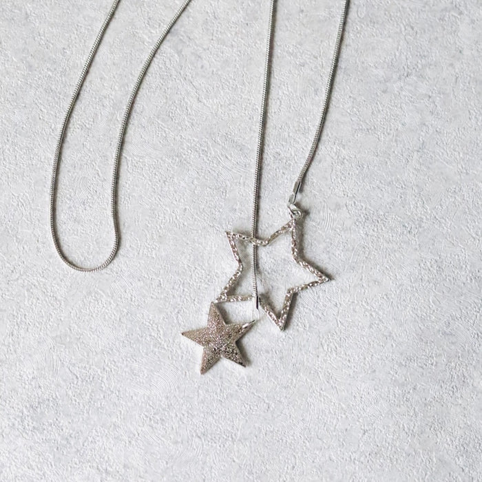 星のネックレス
